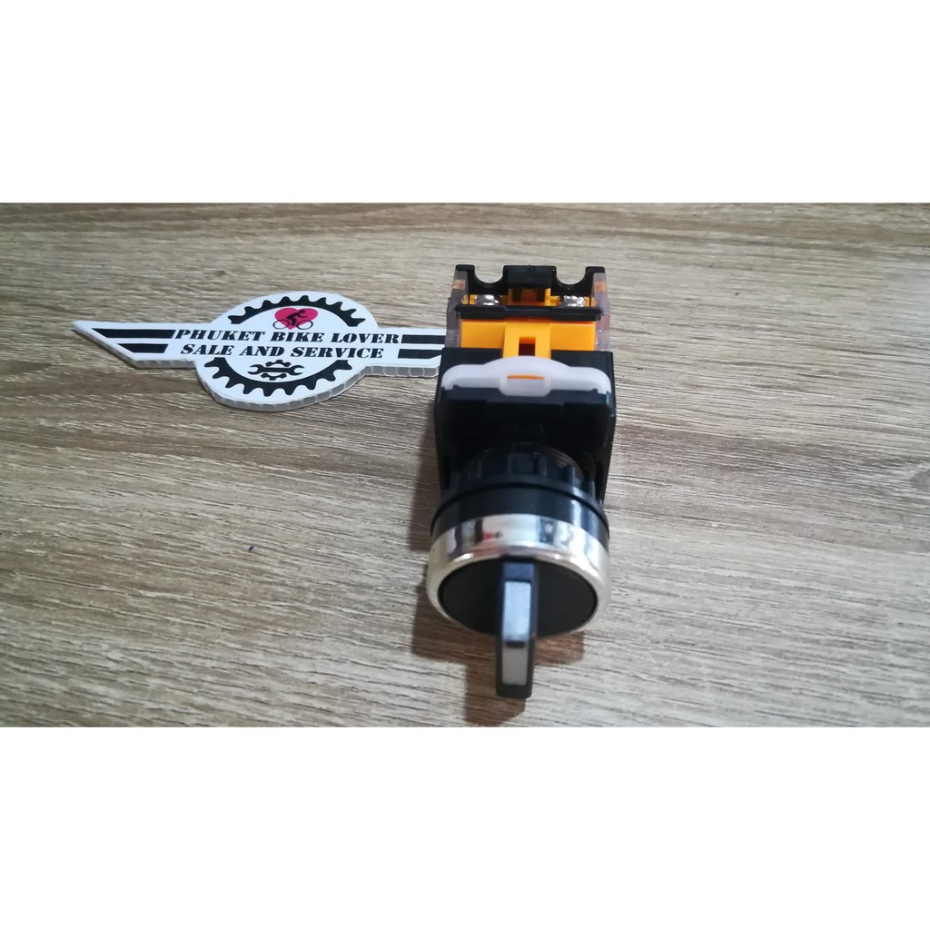 Selector switch 3 position สวิตช์ตู้คอนโทรลแบบหมุน 3 ตำแหน่ง