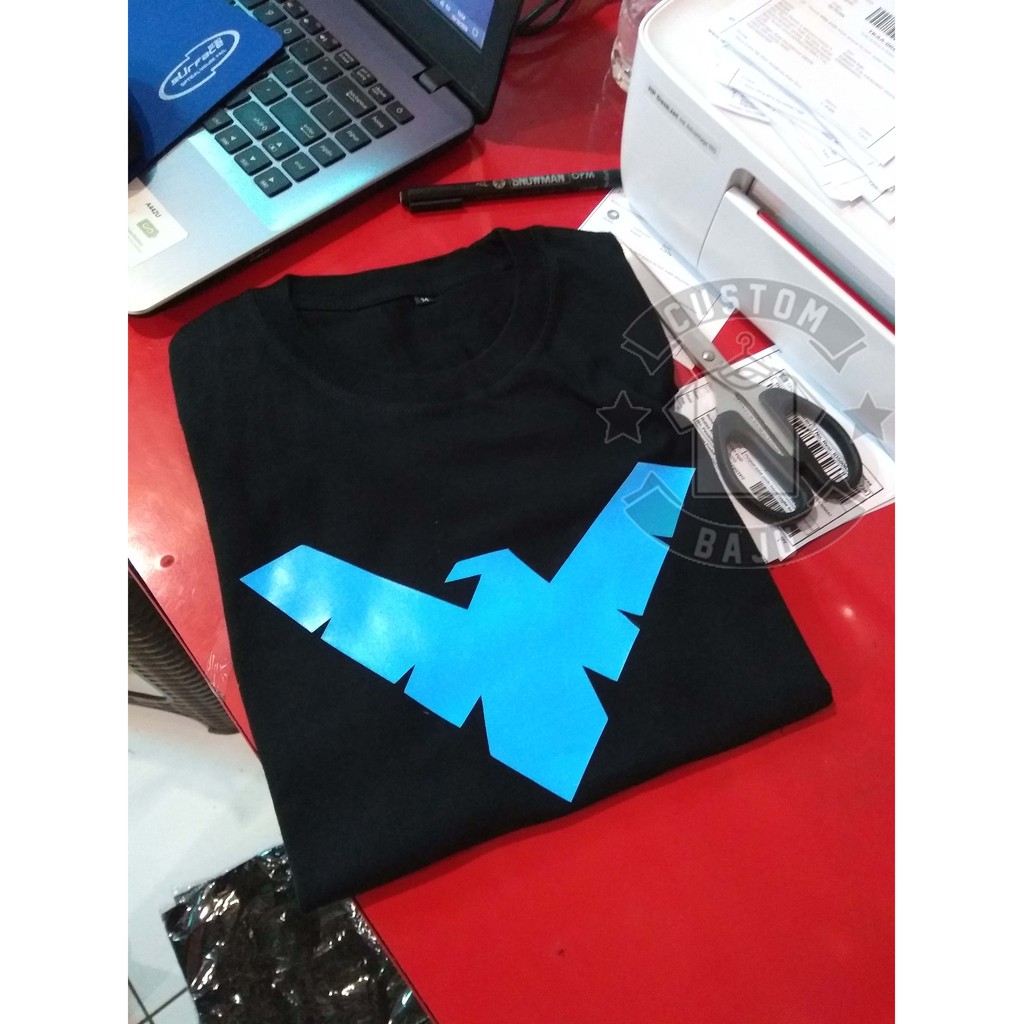 เสื้อยืดโลโก้ Nightwing Superhero
