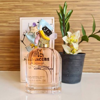 Marc Jacobs Perfect EDP 100ml เค้าเตอร์ 5,250฿ ขายเพียง.. ▪️ 100 ml  ▪️ กล่องซีล แกะ  ▪️ ส่งฟรี  1500.-Marc Jacobs Perfe