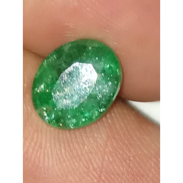 Hijau Natural Emerald Beryl 9,9x8x4,9mm 2,85carat (zambrut ori colombia) สีเขียวเข้มพร้อมไฟเบอร์ Rp.