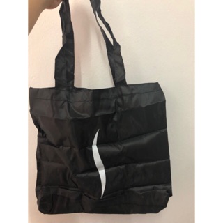 Sephora shopping bag เก๋ที่ปากแดง