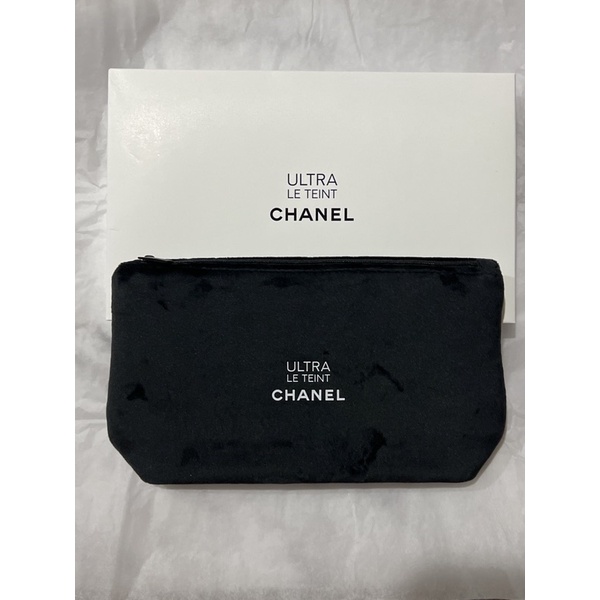 กระเป๋าเครื่องสำอางค์กำมะหยี่สีดำ Chanel ของแท้จากเคาน์เตอร์เครื่องสำอางค์