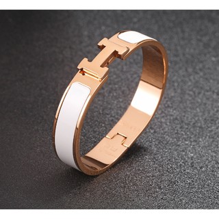 กำไล H stainless steel 100% สินค้าพร้อมส่ง