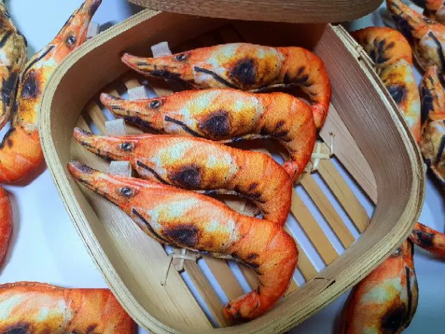 พวงกุญแจกุ้งเผา bringmehug พวงกุญแจอาหาร พวงกุญแจของชำร่วย พวงกุญแจของฝาก พวงกุญแจของขวัญ