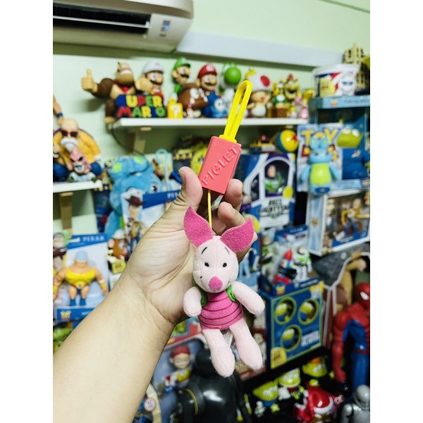 พวงกุญแจ PIGLET POOH
