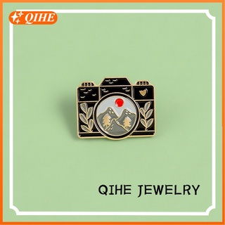 To Get Outside Enamel Pin Camera Brooch Explorer Jewelry  Fashion Pins Gifts for Friends