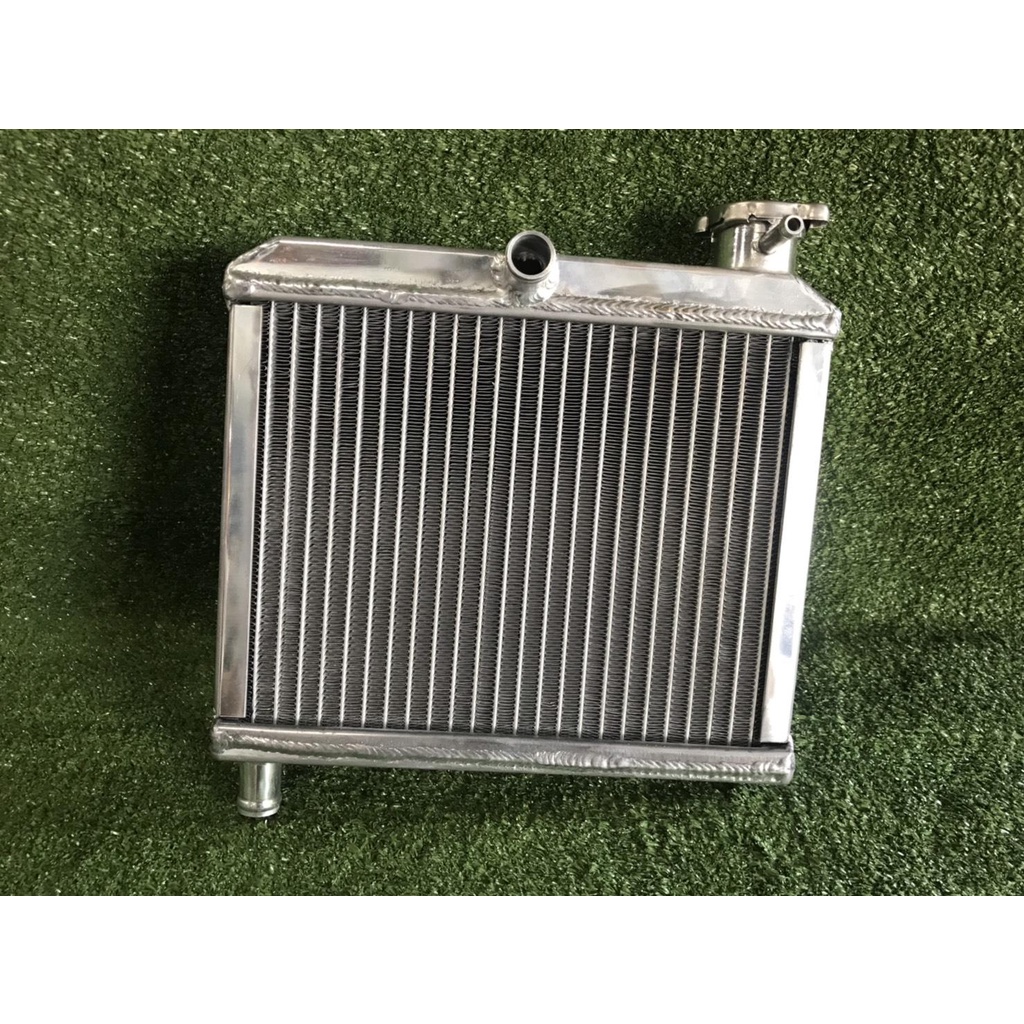 dr_racing – หม้อน้ำสร้างLS