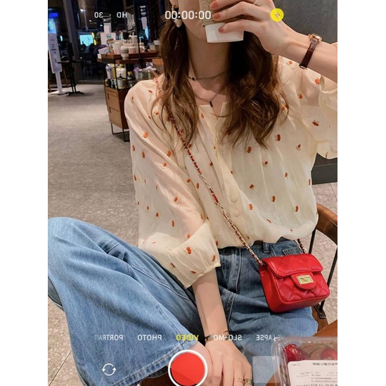 พร้อมส่ง : เสื้อแขนยาวปักลายดอกไม้ใส่สบาย [B20]