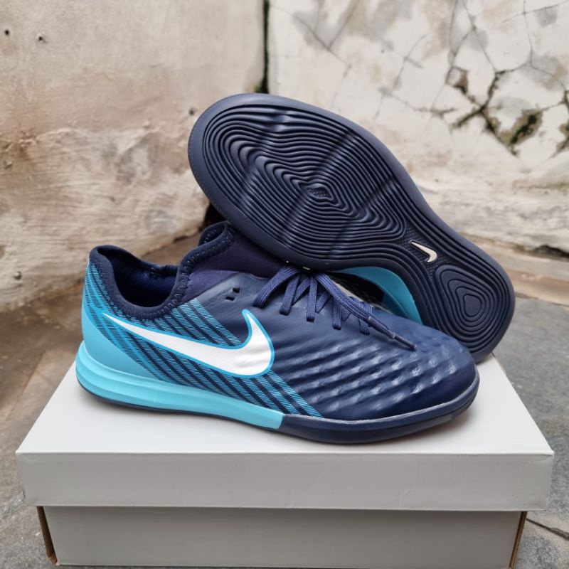 รองเท้าฟุตซอล Magista Finale 2 สีดํา สีฟ้า