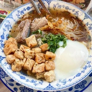 [จัมโบ้ 150g] ก๋วยจั๊บญวน เส้นสด 6 ห่อ (เส้นใหญ่พะโล้ ก็มี เลือกได้) หมูยอแน่นเต็มอิ่ม,ก๋วยจั๊บอุบลฯ