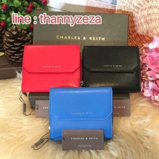 NEW CHARLES &amp; KEITH Small Classic Wallet