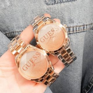 ลด 10% GUESS ฟรีค่าส่ง