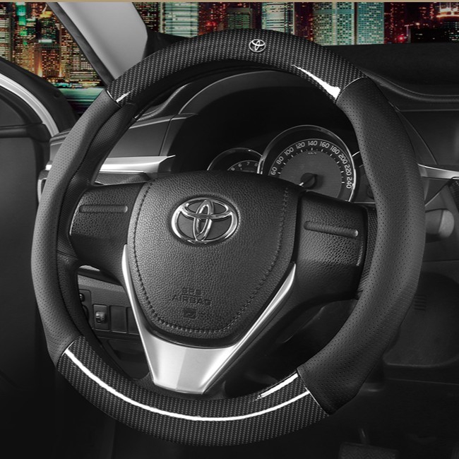 【free T】toyota Cow Leather Carbon Fiber Steering Wheel Cover Camry