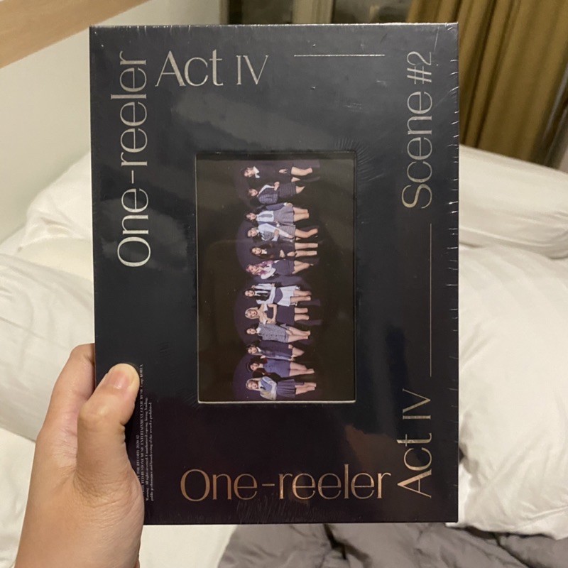 SCENE 2 IZONE SEALED ALBUM