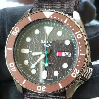 Seiko New Sport 5 SRPD85K