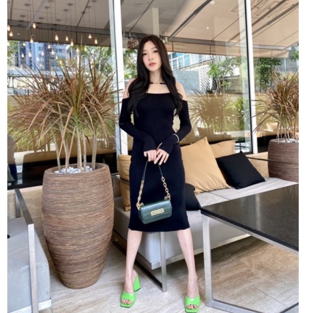 Littledelight ชุดเดรสสยาวเปิดไหล่ คล้องคอ แขนยาว เซกซี่ #ld0409