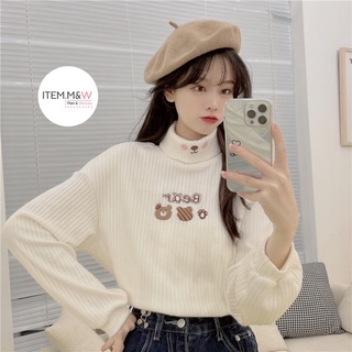 เสื้อแขนยาว คอปีน แต่งลายน้องหมี🐻น้องน่ารัก🧸