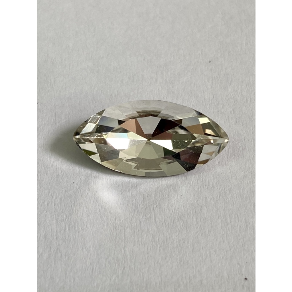 MC Navette Crystal 18X9mm  5Pcs/Pack