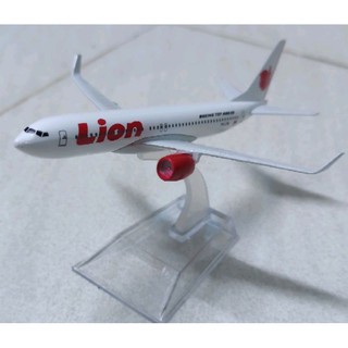 ✅💯💯✈️โมเดลเครื่องบินเหล็กสายการบิน lion airสเกล1:520พร้อมขาตั้งโชว์อะคริลิคงานสวยเหมาะเป็นของขวัญของฝากและสะสม