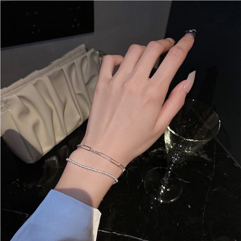 เครื่องประดับ สร้อยข้อมือเงิน แบบเรียบง่าย สําหรับผู้หญิง
