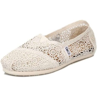 TOMS Lace Shoe รองเท้าTomsลายผ้าลูกไม้ สวยใสน่ารัก มีกล่องพร้อมส่ง