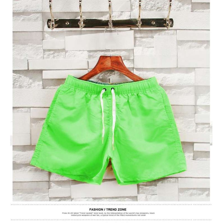 กางเกงขาสั้นเอวยางยืด ใส่สบาย ผ้าร่ม (สีเขียวนีออน) รุ่น UP