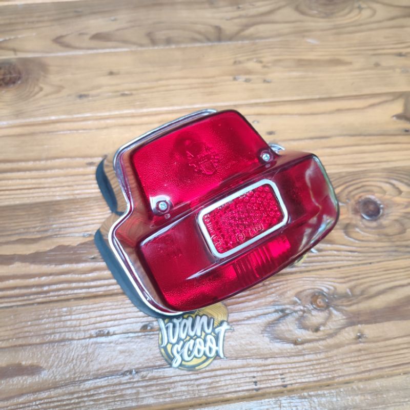 Vespa Super Sprint 66 Siem Trapezoidal Stop Lamp Siem Trapezoidal Vespa Super Sprint Stop Lamp