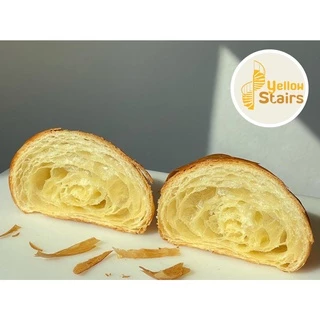 ครัวซองต์คลาสสิคบัทเทอร์ (Classic Butter Croissant) เนยฝรั่งเศส AOP
