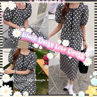 Black Daisy Love Dress พร้อมส่ง เดรสลายดอกเดซี่ ทรงปล่อย โทนสีดำขาว เดรสกระโปรง เดรสแขนตุ๊กตา เดรสคอกลม งานป้าย