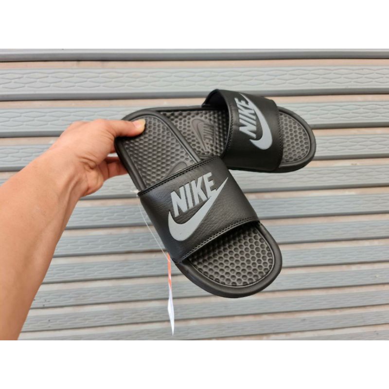 รองเท้าแตะ nike สินค้าพร้อมส่งนิ่มใส่สบายสำหรับผู้หญิงและผู้ชาย