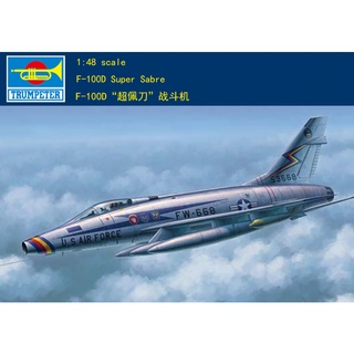 ชุดโมเดลตัวต่อทรัมเปเตอร์ 1/48 F-100D Super Sabre Attacker/Fighter 02839