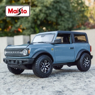 Maisto โมเดลรถยนต์ Ford Bronco Badlands สีฟ้า 1:24 2021