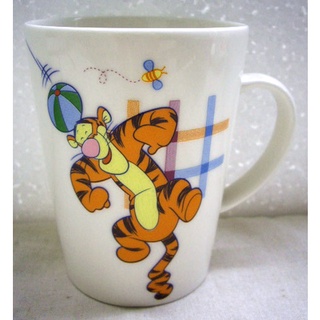 Pladao Ceramic แก้วกาแฟ มัค Tigger Bouncing Ball พื้นขาว oz.