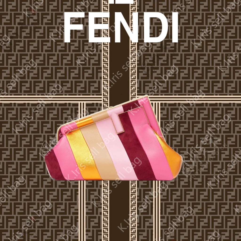 FENDI/ Fendi First กระเป๋าถือใบเล็ก/ กระเป๋าสะพายข้าง