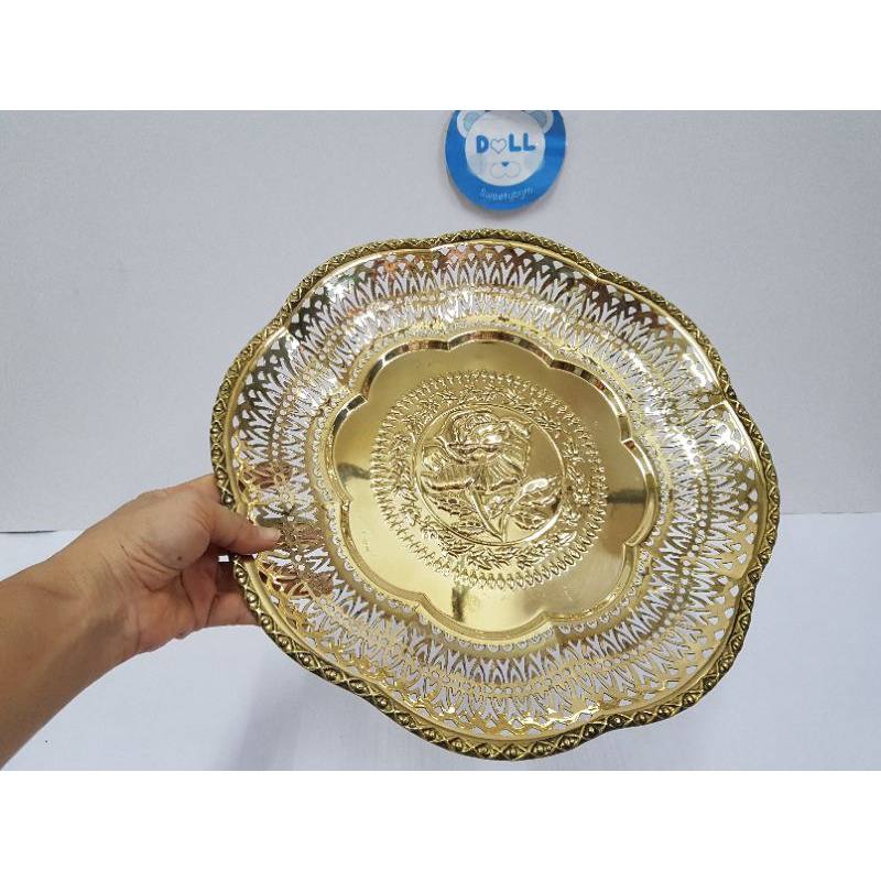 Brass byfa * F1154 ถาดเหลี่ยม ทรงดอกไม้ 14 นิ้ว กุหลาบ ถาดทองเหลืองขอบเหลี่ยม ลายกุหลาบ นูนด้านใน