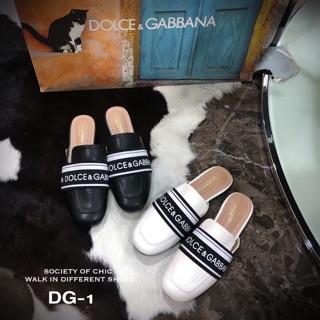รองเท้าส้นแบนสลิปเปอร์ Dolce&amp;Gabbana