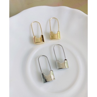 219_goodgift_station-Lock Pin Earrings s925 ต่างหูเงินแท้ s925 แบบเจาะ แม่กุญแจสีทอง #ต่างหูสายฝอ