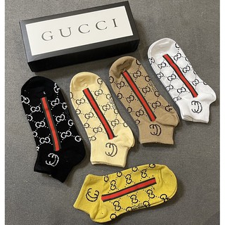 ถุงเท้า Gucci (กุชชี่) ✨พร้อมกล่องอุปกรณ์ครบ🎁 1 กล่องมี 5 คู่