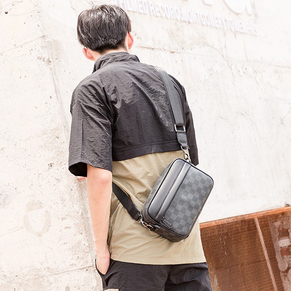 กระเป๋าสะพายข้าง หล่อเท่ห์ Handsome Crossbody bag ผู้ชาย กระเป๋าสะพายพาดลำตัว รุ่น W5191