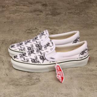 Vans รองเท้าสลิปออน Motif