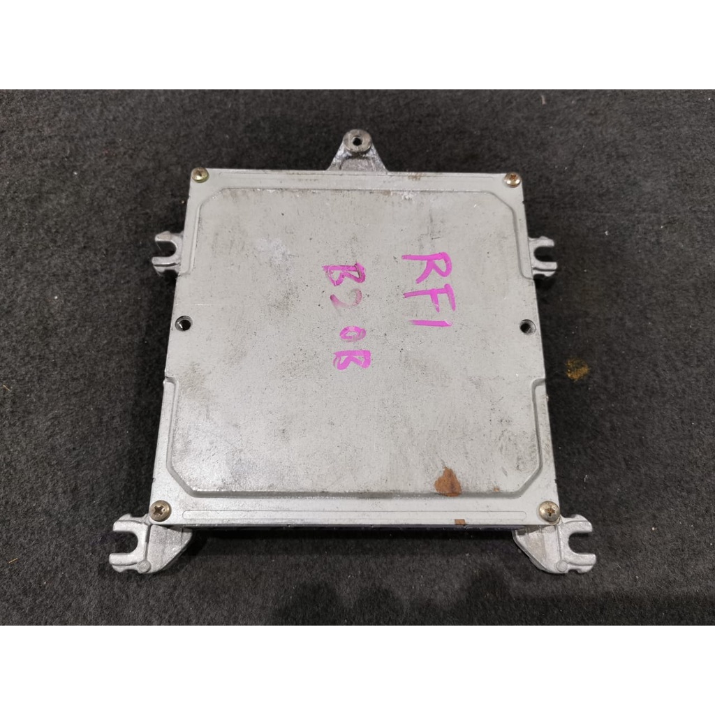 Honda Stepwagon RF1 B20B 2.0L ECU ชุดควบคุมเครื่องยนต์ / กล่องคอมพิวเตอร์เครื่องยนต์ PN: 7H / 37820-