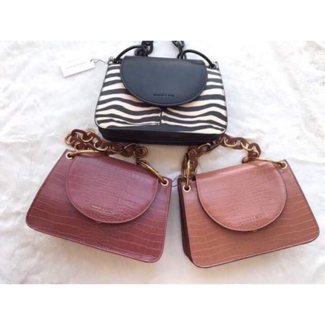 New Collection ❤️ Chales and Keith งานout แท้ 100% 📍ส่งฟรี