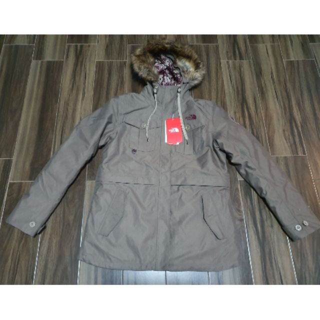 sale!!! ลด 10,000฿ เสื้อกันหนาวมือ1 แท้ชนชอป ซื้อจาก kingpower ป้ายห้อย กันลมได้ดีและอุ่นมาก ได้ถึงอ