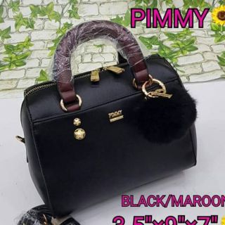 Pimmy  ทรงหมอน แถมพวงปอม
(ปั้ม pimmy)
ราคา650บาท