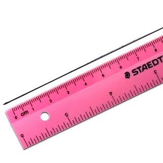ไม้บรรทัด 15cm(สีใส),15cm(สีอื่น),30cm(สีใส) ยี่ห้อ Staedtler 1 อัน