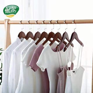 ไม้แขวนเสื้อ เกรด A ยาว 38 ซม.  สีน้ำตาลเข้ม แพ็ค 6 ตัว
