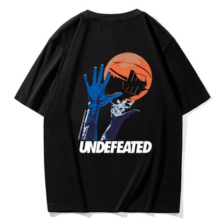 คอลูกเรือเสื้อยืดคอกลมเสื้อยืดแขนสั้นลําลอง พิมพ์ลายบาสเก็ตบอล undefeated ทรงหลวม สําหรับผู้ชาย และผู้หญิงผ้าฝ้ายแท้