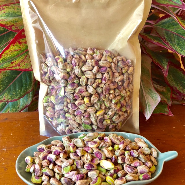 ถั่วพิสตาชิโอเนื้อ พิสตาชิโอ อบ และ ดิบ 250 กรัม 500 g อเมก้า ( แกะเปลือก ) พิสตาชิโอ