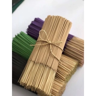 ธูปสมุนไพรไล่ยุงสูตรเข้มข้นอุตสาหกรรมครัวเรือน 1 กิโลกรัม ประมาณ 550-560 ก้าน ราคา เก็บเงินปลายทางคะ