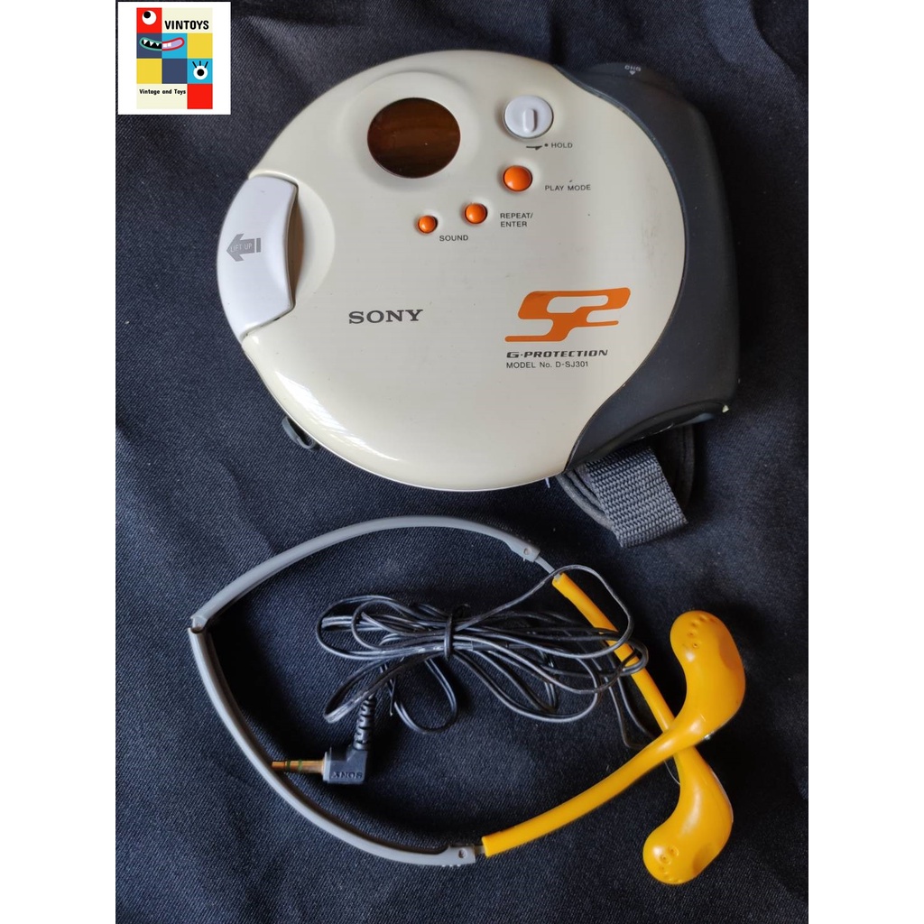 CD SONY Sport D-SJ301  * มีซีลยางรอบ ๆ กันละอองน้ำ จุกยางปิดจุดต่าง ๆ ยังนิ่ม  * มีระบบกันกระเทือน G-Protec
